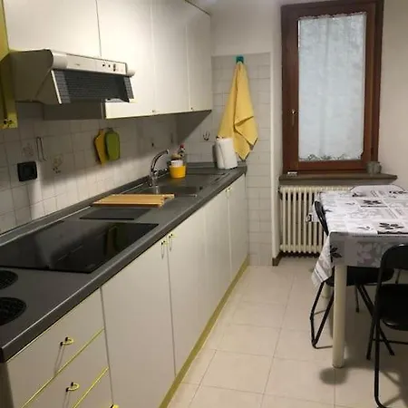 La Casa Di Rox: Apartment Aosta