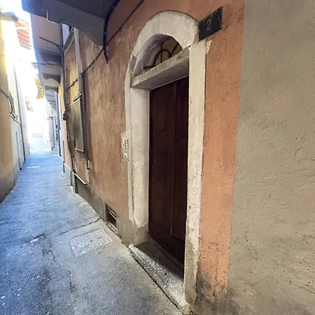 La Casa Di Rox Ad - Small In - Ad Uso Turistico - Vda - - N 0304 Aosta